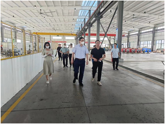 1689043427739458.png 領導視察簡報2.png